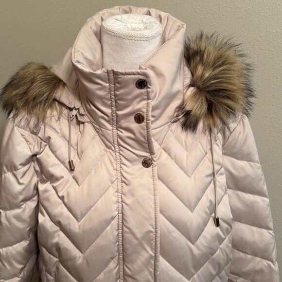 Women’s Kenneth Cole Cream Fur-Trimmed Hooded Parka - Large - Picture 2 of 9